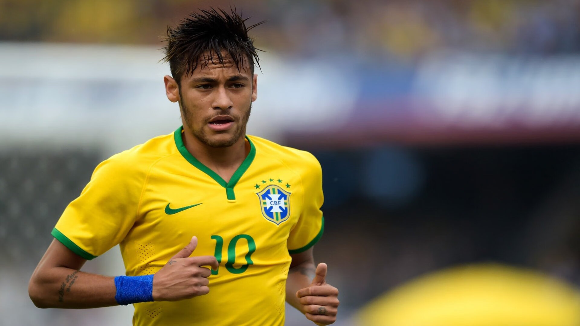 主教练在战术板上是否需要规划节奏节点,教练在布置战术时讲到了常用的比赛阵型